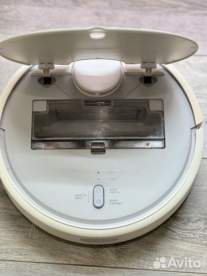 Робот пылесос Xiaomi Mi Robot Vacuum