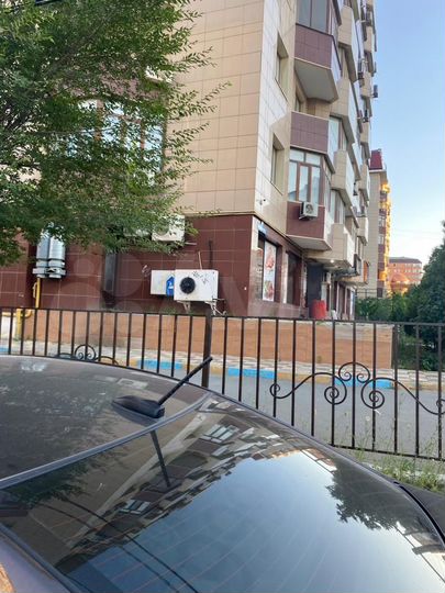 2-к. квартира, 76,4 м², 2/8 эт.