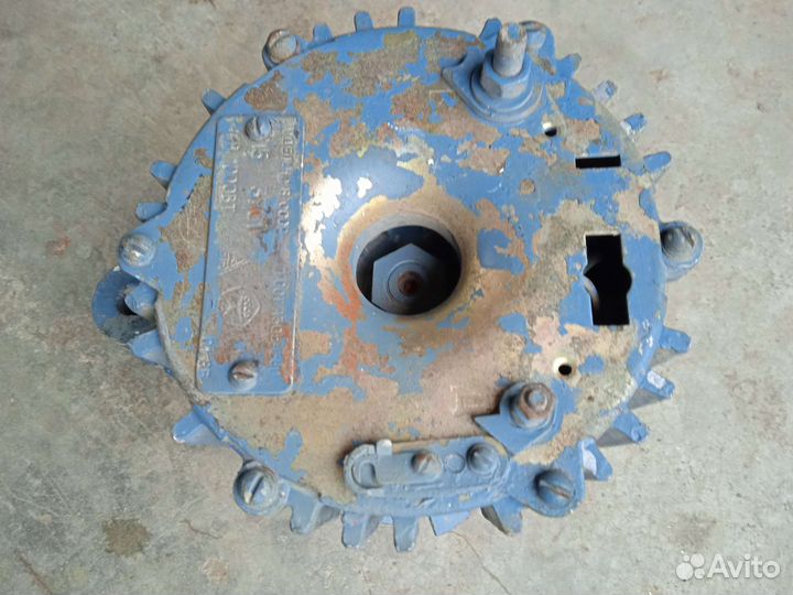 Генератор на трактор т150