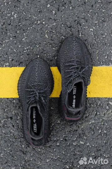 Кроссовки adidas yeezy Boost 350 V2 38 40