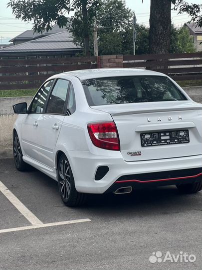 LADA Granta 1.6 МТ, 2024, 800 км