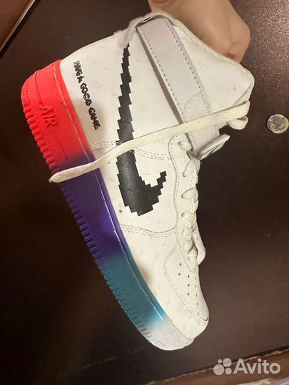 Кроссовки Nike размер 43
