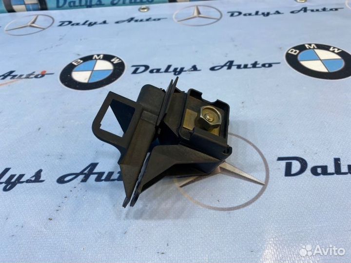 Клемма аккумулятора Bmw X3 E83LCI N52B25 2008Г