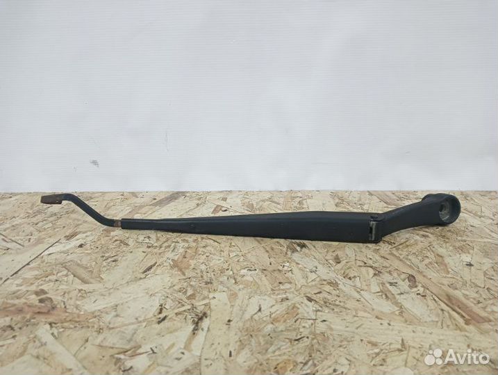 Поводок стеклоочистителя Ssangyong Kyron 2 D20DT