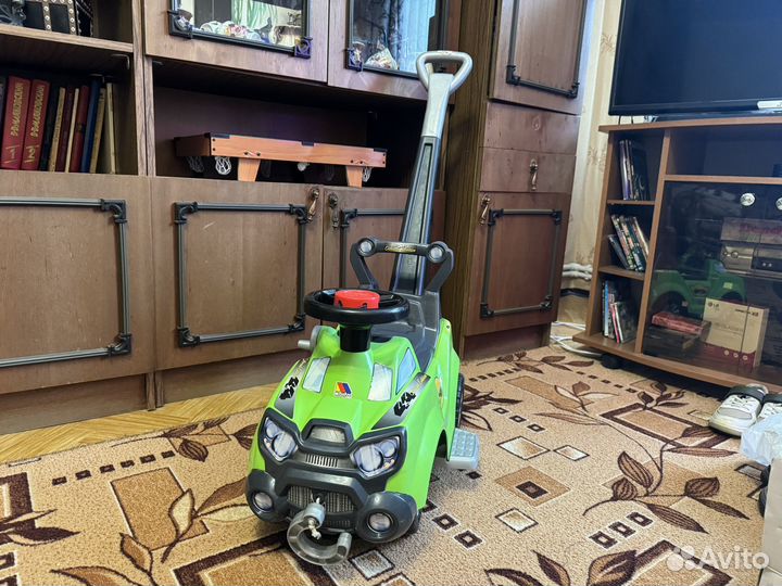 Машинка-каталка