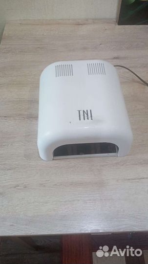 Уф лампа для ногтей