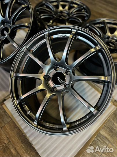 Advan RS 19*8.5J et38 5*112 Audi RS3 Toguan VW