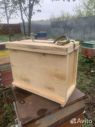 Рамконос для рамок и роевни для пчёл