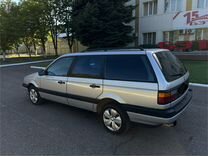 Volkswagen Passat 1.8 MT, 1993, 251 000 км, с пробегом, цена 449 000 руб.