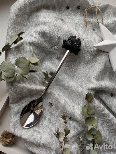 Ложки с декором из полимерной глины