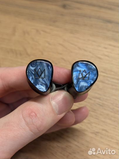 Беспроводные наушники Noble Fokus Pro