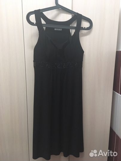 Платье чёрное 44 размер