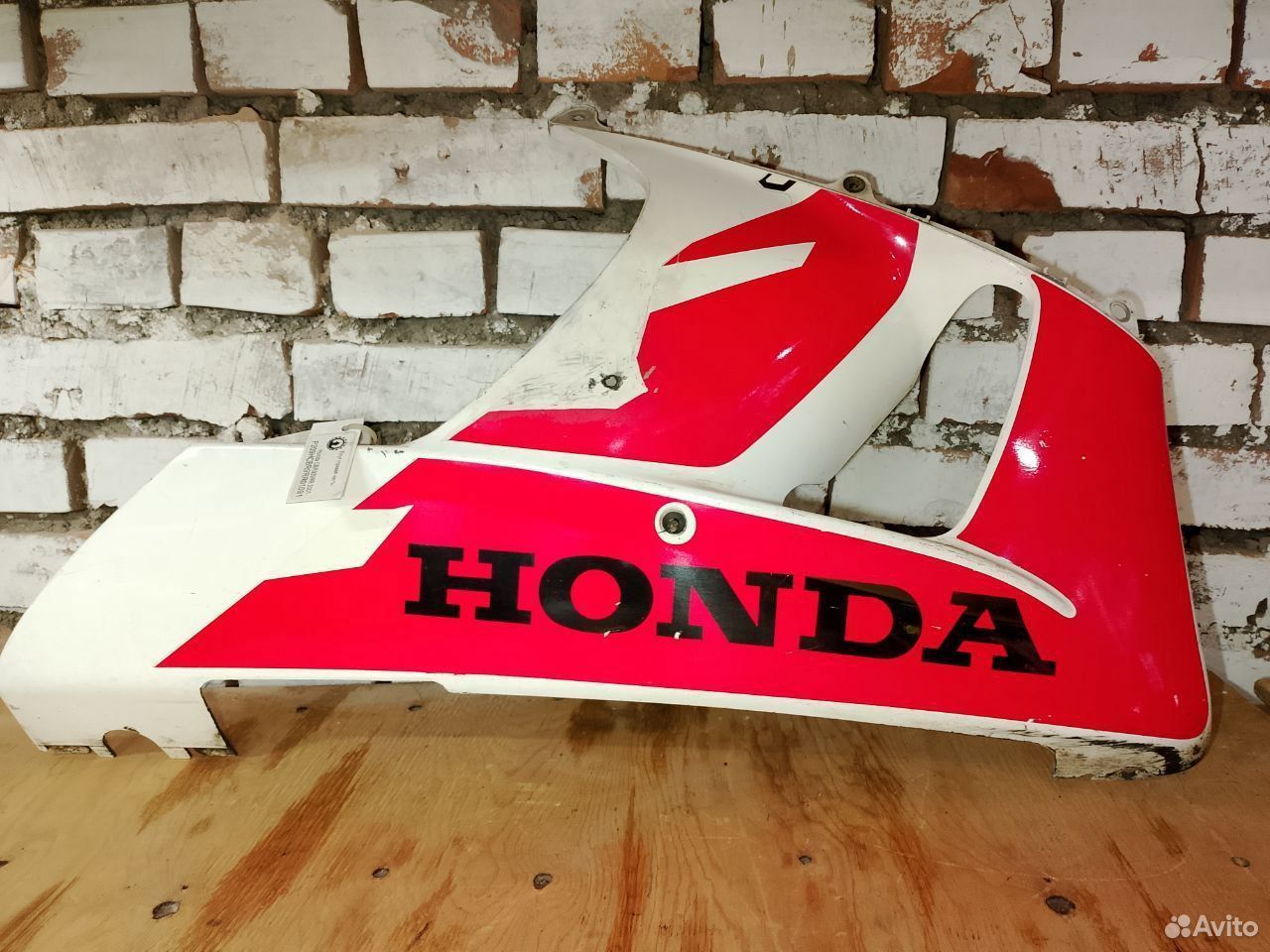 Honda CBR929RR 01 плуг правая часть