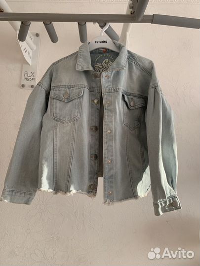 Джинсовая куртка для девочки