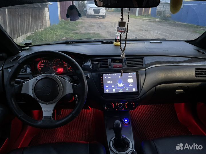 Mitsubishi Lancer 2 МТ, 2004, 272 000 км