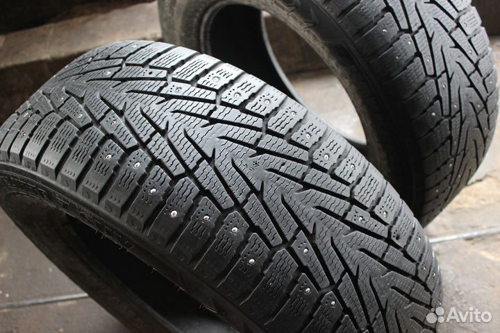 Nokian Tyres Hakkapeliitta 7 SUV 265/60 R18 114T