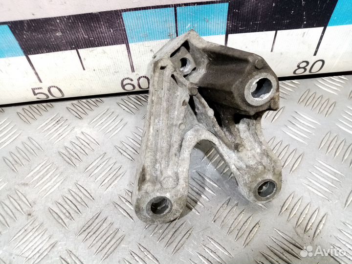 Б/У Кронштейн опора АКПП#001