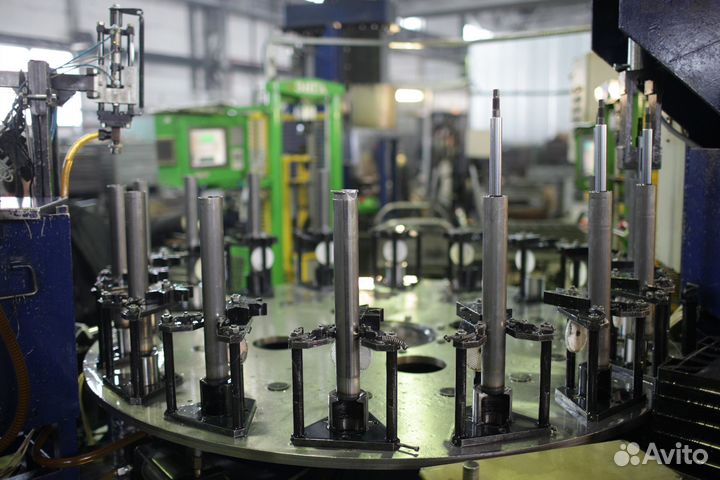 Амортизатор передний infiniti FX35 08- LH