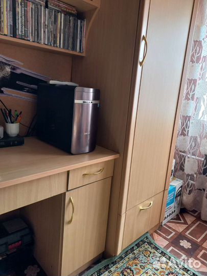 Рабочий стол для школьника