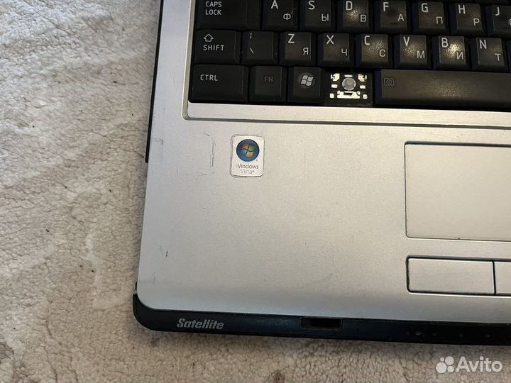Ноутбук toshiba