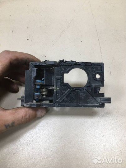 Ручка двери внутренняя задняя правая Hyundai Verna