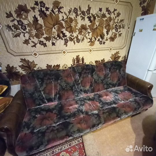 Диван и 2 кресла