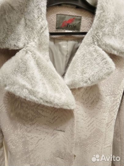 Новое пальто 44 - 46 размер