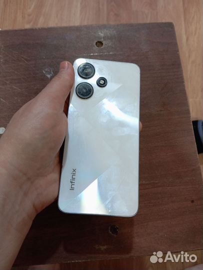 Infinix HOT 30i, 4/64 ГБ