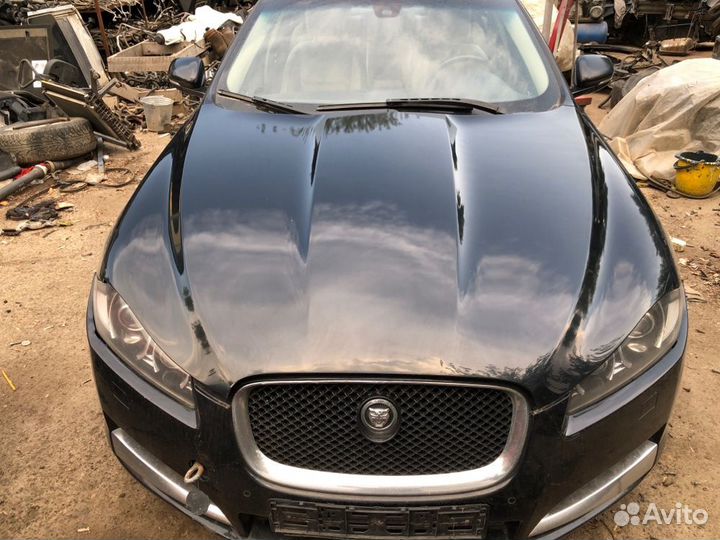Капот Jaguar XF