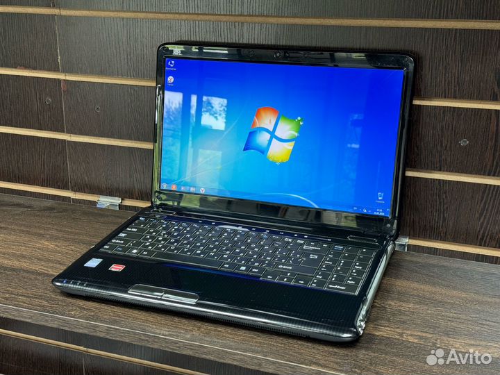 Ноутбук DNS Core i3, 5GB, 120SSD