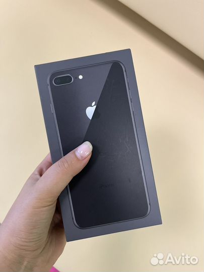 iPhone 8 plus 64gb
