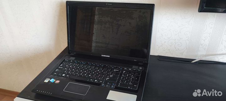 Ноутбук samsung NP - r720h
