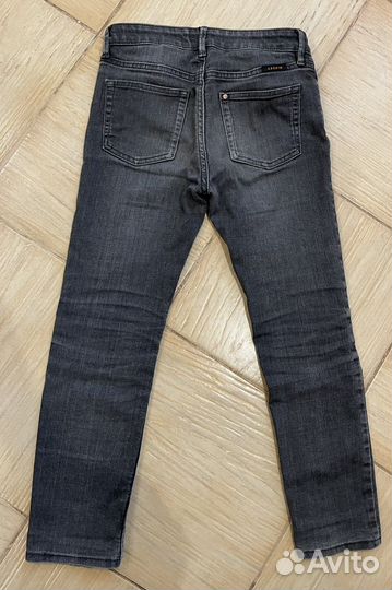 Джинсы и футболки для мальчика