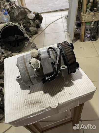Компрессор кондиционера priora халла