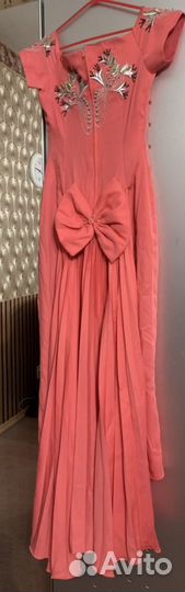 Вечернее платье