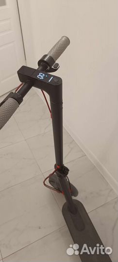 Электро самокат xiaomi mijia m365 pro чёрный