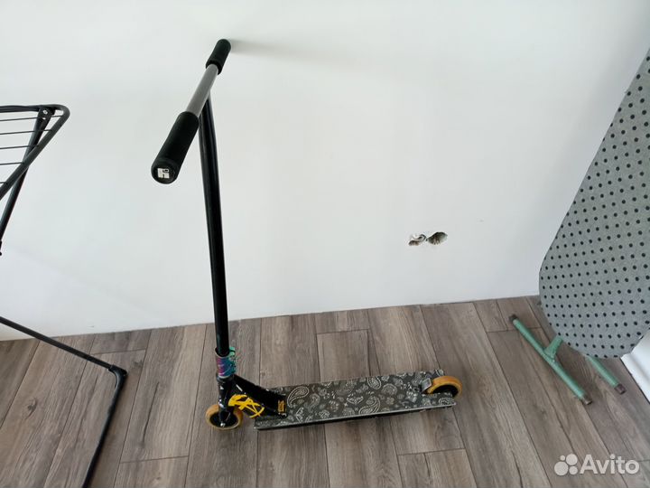 Трюковой самокат кастом