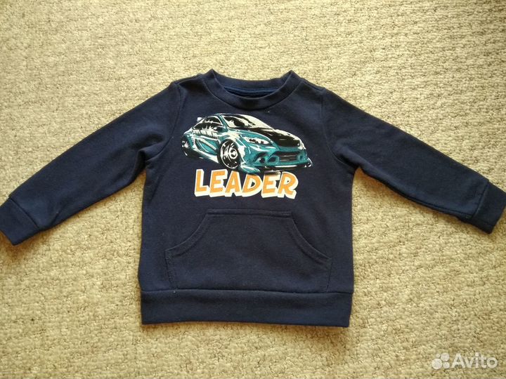 Продам кофточки