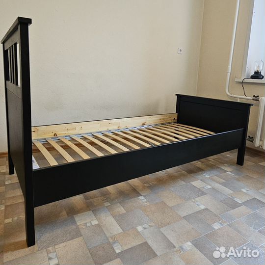 Кровать IKEA Hemnes (90х200 см)