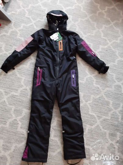 Зимний горнолыжный комбинезон женский (новый)