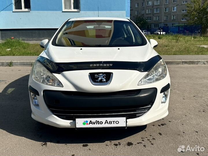 Peugeot 308 1.6 AT, 2010, 229 995 км