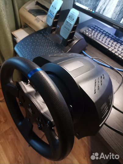 Игровой руль Thrustmaster T300RS