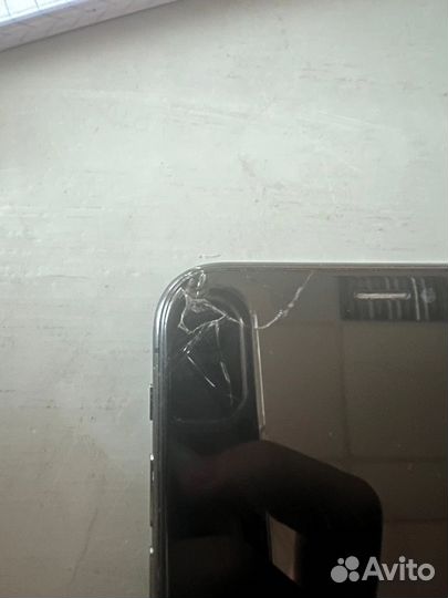 iPhone X, 64 ГБ