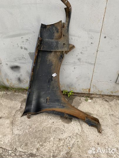 Левое крыло LADA kalina