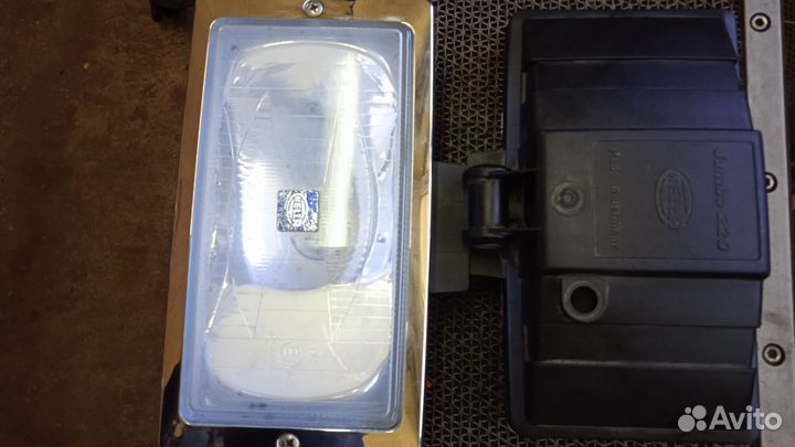 Противотуманные фары Hella