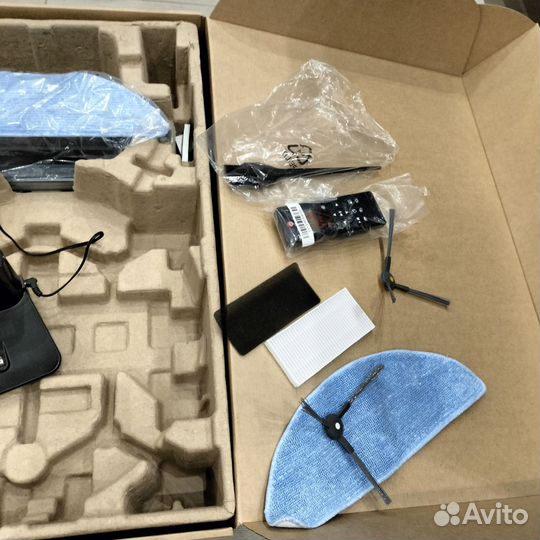 Робот пылесос