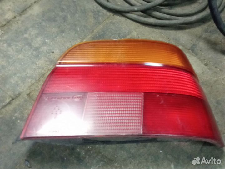 Задний фонарь правый бмв е3щ