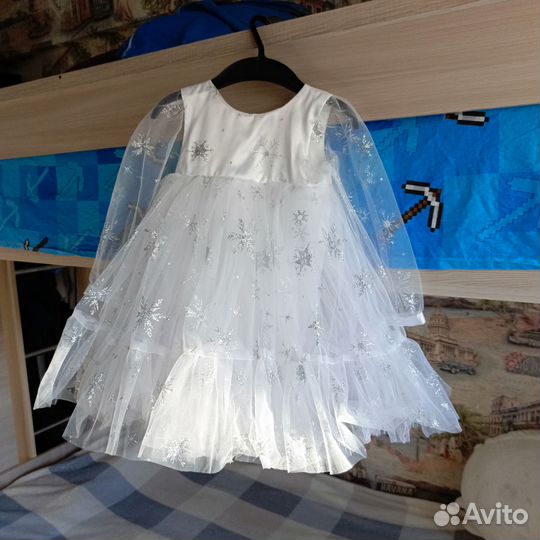 Шикарное платье на девочку