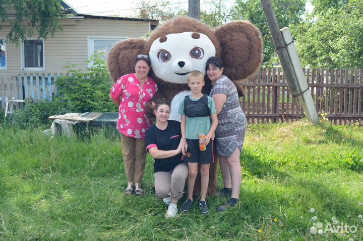 Ростовая кукла,чебурашка,лисичка,зайка, поздравлен