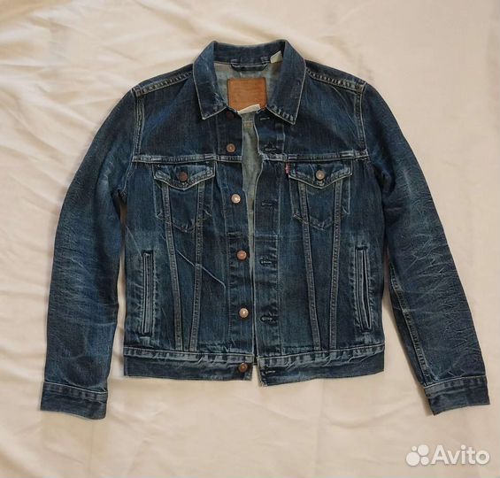 Джинсовая куртка levis Premium (S)